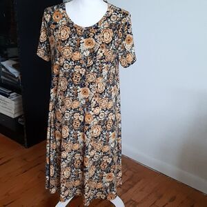 NEW LuLaRoe short-sleeved hi low dress